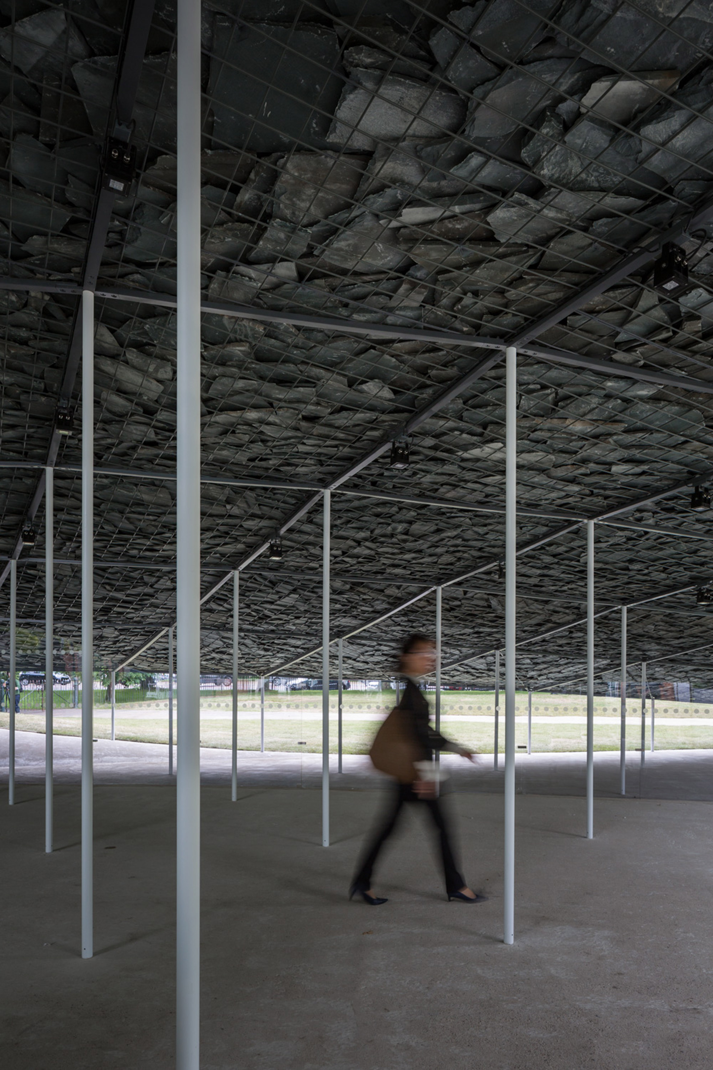 The 19th Serpentine Pavilion by Junya Ishigami with the Concept of âFree Spaceâ